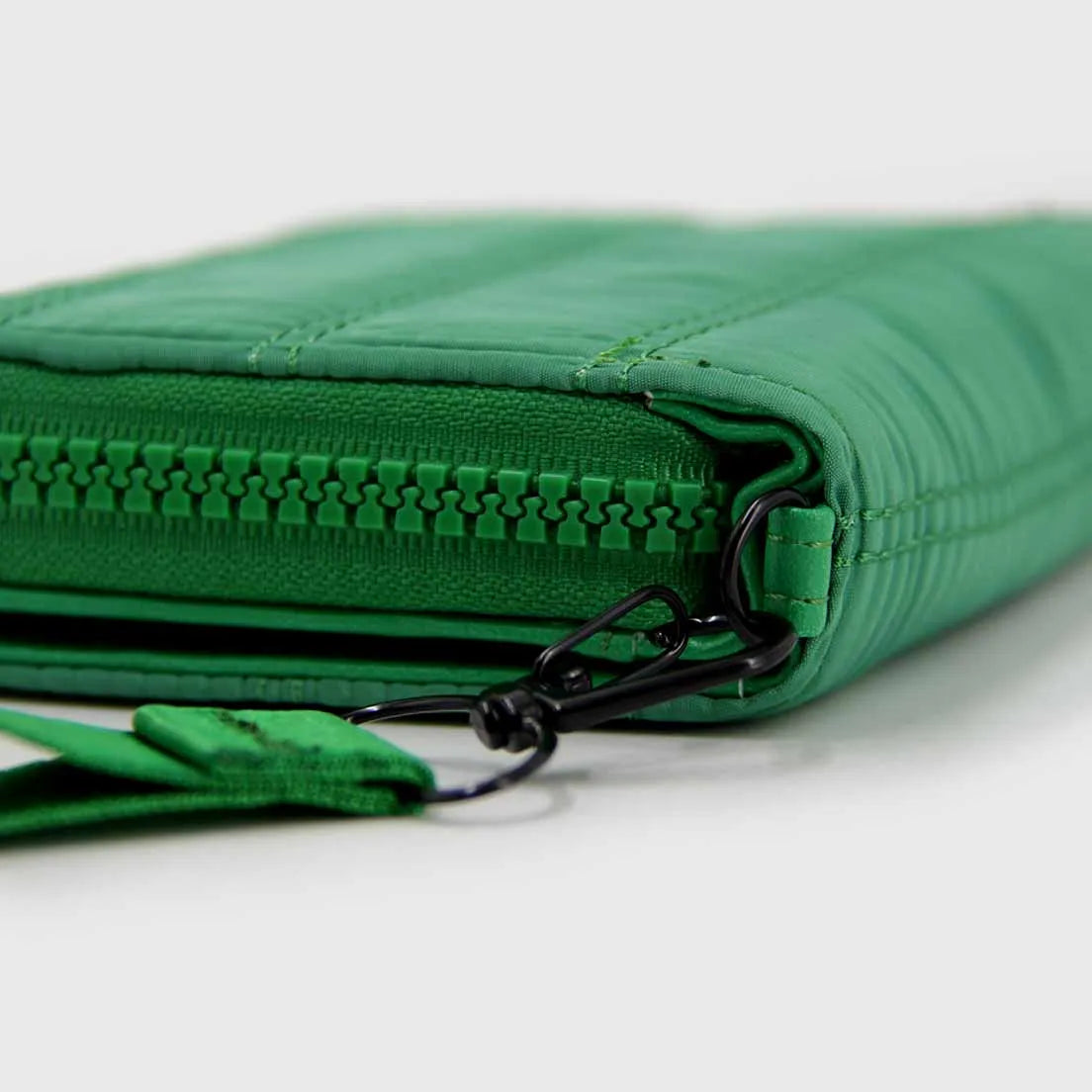 Billetera Monedero Acolchada con Strap Mujer Compacta - W082