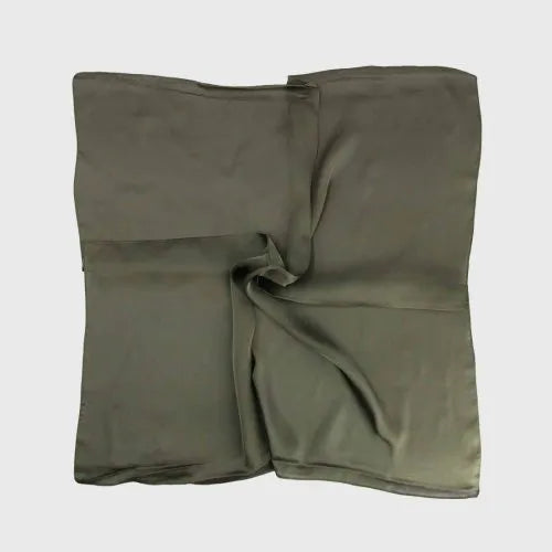 Pañuelo Tipo Seda 70x70 Liso Elegante -SS256